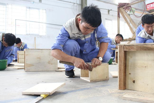 「特定技能」資格を取得した初のベトナム人　5年間日本で働く